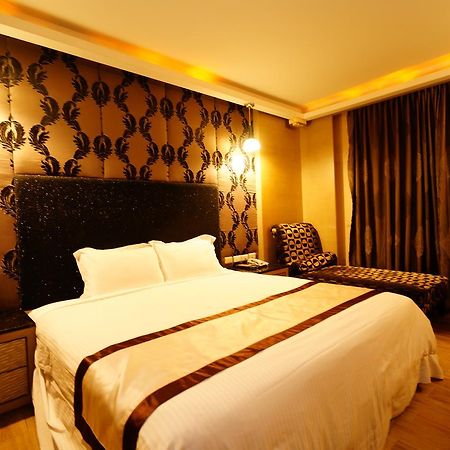 荷村 Motel Vucsi Kültér fotó
