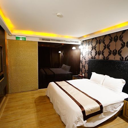 荷村 Motel Vucsi Kültér fotó