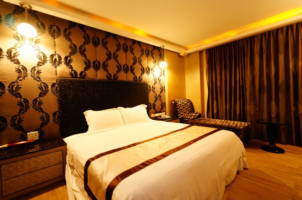 荷村 Motel Vucsi Kültér fotó